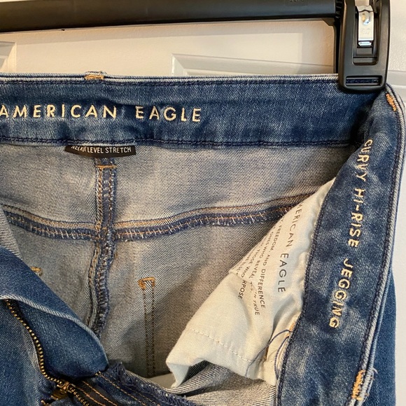 Stretchy American Eagle Jegging - Picture 2 of 4